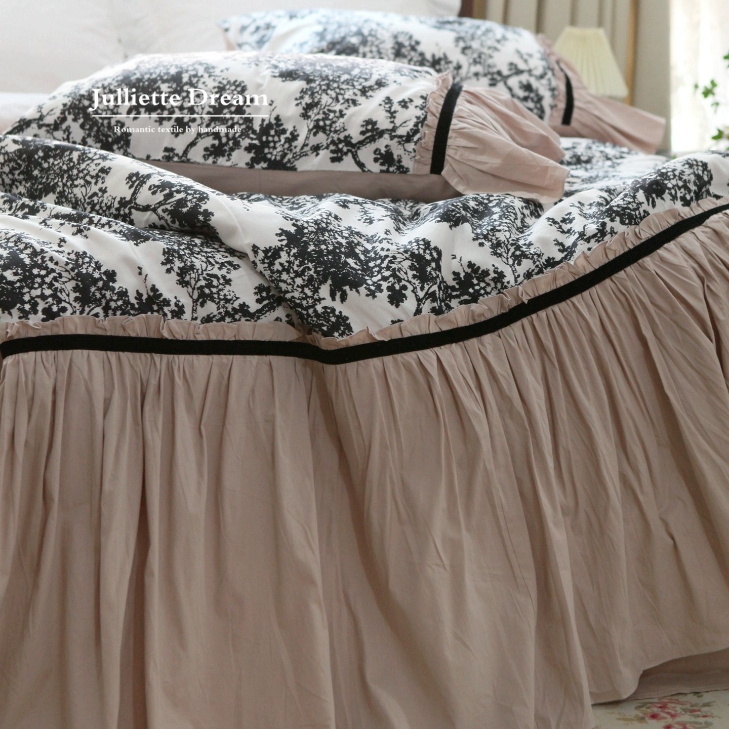 Christy French Style Princess  - Aesthetic Floral Duvet Cover review and price